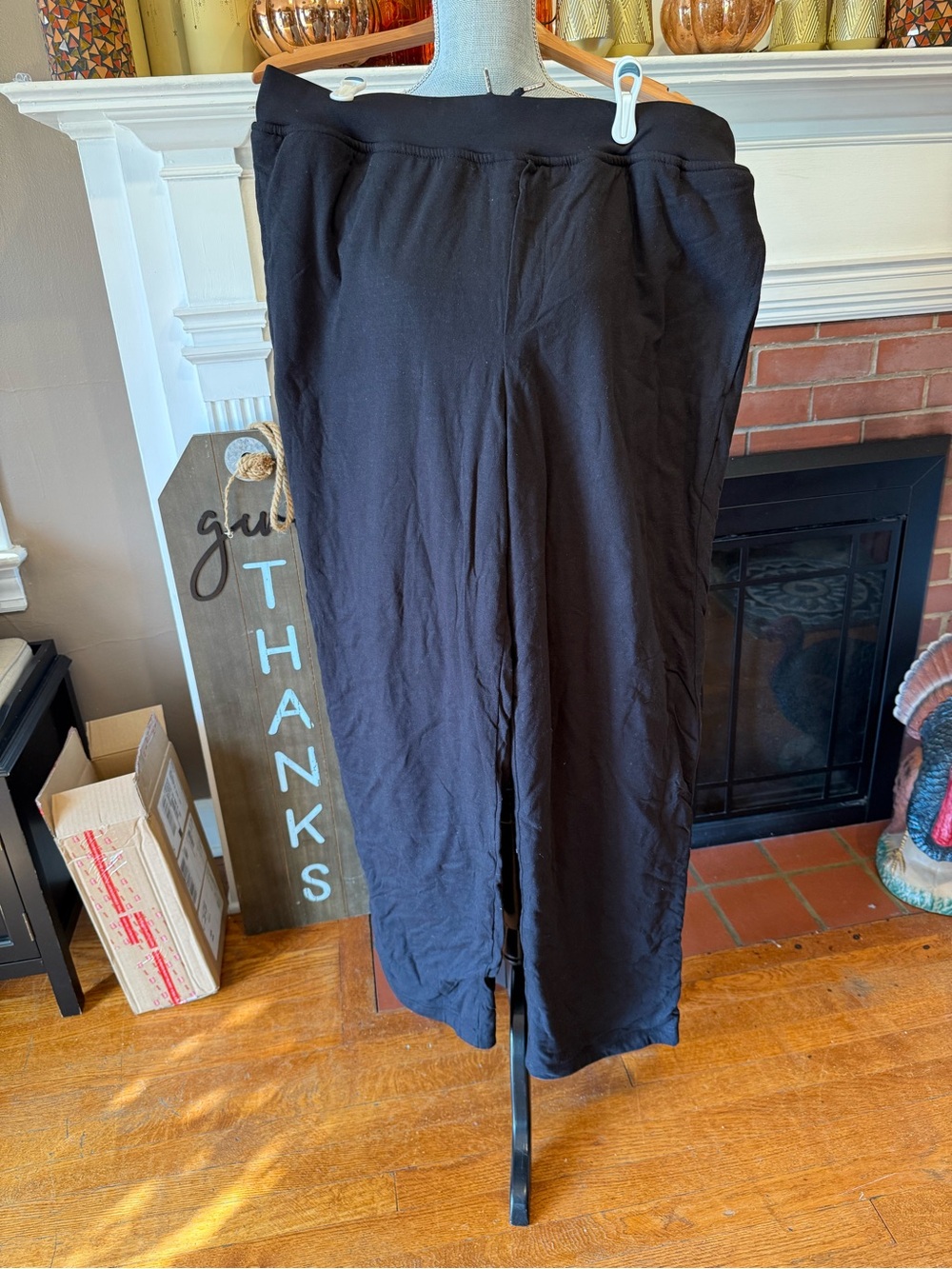 Men's Black Pull-On Jogger Pants